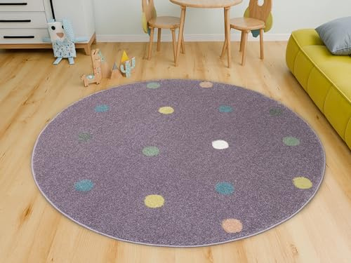 AKCILA Lima runder Kinder Teppich Lila 120 cm, Kinderzimmer Kurzflor Teppiche| Kinderteppich Mädchen| Kids Carpet |Spielteppich Kinder Babyzimmer Tepich |gepunktetes Muster |Wohnzimmer Teppich