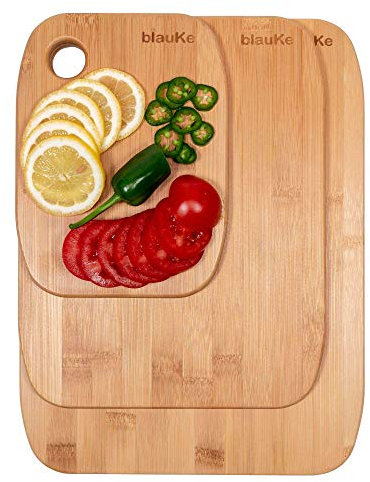Planche à Découper en Bois de Bambou 3 Tailles – Ensemble de Planches à Découper en Bamboo – Plateau de Service pour Pain Fromage Charcuterie Légumes Aperitif – Planche en Bois pour Cuisine – BlauKe®
