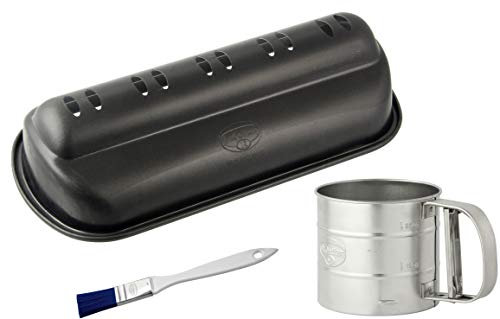 Dr. Oetker Back-Set Christstollen, Stollenform mit Antihaftbeschichtung, Mehl- und Puderzuckersieb aus Edelstahl, Backpinsel aus Kunststoff, hochwertiges Set für Weihnachten, Menge: 1 x 3er Set