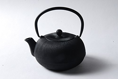 Tetera de Hierro Fundido – 0,7 l – Interkitchen ©