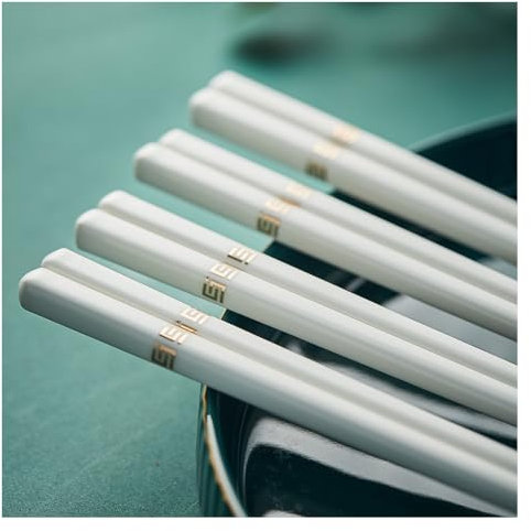 Set di bacchette in porcellana bianca, set regalo di bacchette riutilizzabili da 10 paia con custodia, bacchette in ceramica Bone China Set di bacchette cinesi coreane set regalo lavabile in lava