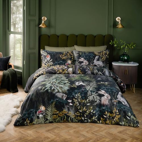 Set copripiumino Paoletti Sherwood Forest – Set di biancheria da letto di lusso in raso di cotone con motivo Woodland Wildlife (Verde Foresta/Nero - Singolo)