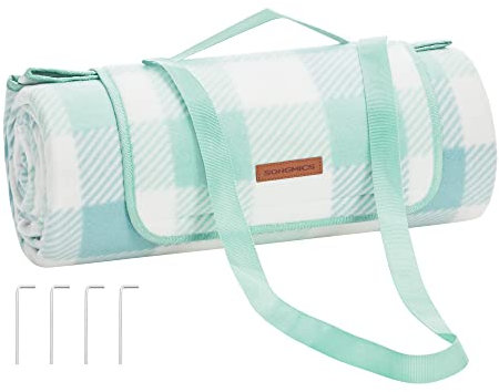 SONGMICS Coperta Picnic, 200 x 200 cm, 4 Picchetti Antivento, Grande Telo da Campeggio Parco Giardino Spiaggia Esterni, Fondo Impermeabile, Pieghevole e Portatile, Verde e Bianco GCM011W02