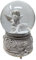 Bola de nieve musical Angelic de 100 mm, funciona con pilas con intrincada figura de ángel, requiere 3 pilas AAA (no incluidas) (diseño A)