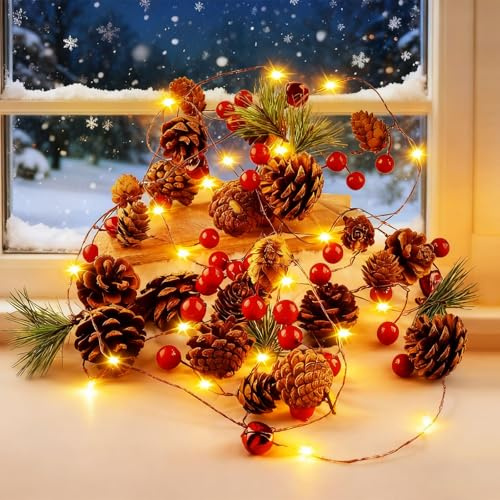 JaneYi Guirnalda de Luces LED Piñas Campanillas Navidad 3M 30 LED Blanco Cálido Decoración Navideña Interior a Pilas con Iluminación Luces de Navidad para Mesa Ventana Chimenea Guirnalda