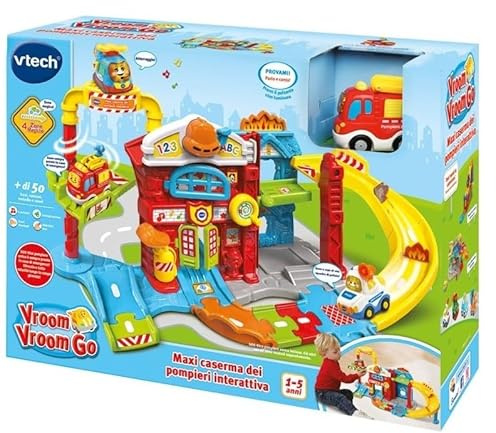 VTech Vroom Vroom Go – Maxi estación de Bomberos interactiva, Pista de Coches con Ascensor y rampa, Incluye 1 vehículo, 4 Zonas mágicas, Idioma Italiano, Pilas Incluidas, 1 – 5 años