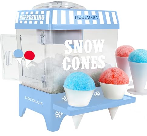 Nostalgia Snow Cone - Máquina de hielo afeitada - Máquina de slushie de mesa retro para 20 golosinas heladas - Incluye 2 vasos de plástico reutilizables y una pala de hielo - Azul vintage