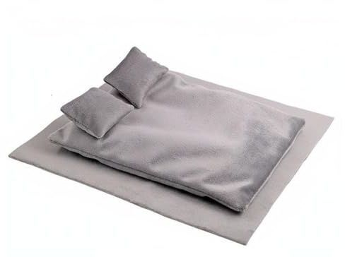 SZLIFE Miniature Ensemble de Literie pour Poupée Drap Couette Oreillers Accessoire de Maison Convient Collection Décoration Chambre Miniature, Gris Velours