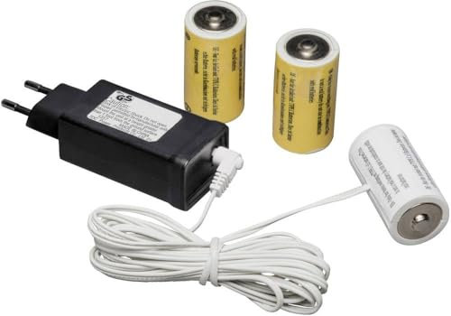 Konstsmide Netzadapter für Batterieartikel mit 3 x C 1.5V Batterien, 4.5V, weißes Kabel - 5173-000