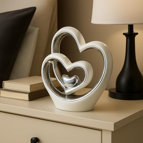 The Enchanted Garden Bringing Gardens To Life Silver Heart Ornament – White & Silver Ceramic Decoration – Modern Couple Sculpture – Wedding Gift – Ornaments for Living Room (25.5cm)
