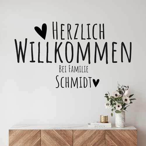 GRAZDesign Wandtattoo Flur Willkommen mit Namen, Wandaufkleber personalisiert für Wohnzimmer Eingang Herzlich Willkommen bei Familie, 70x40cm, 073 dunkelgrau
