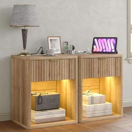 FUSOU Lot de 2 tables de chevet avec éclairage LED et prises/USB, table de chevet étroite avec tiroir, armoire haute avec grand espace de rangement pour petits espaces, table d'appoint pour chambre à