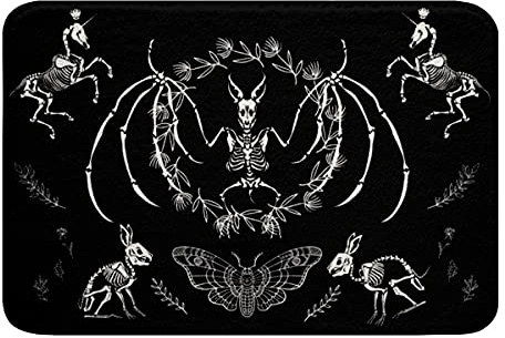 Totenkopf Badematte 50x80cm Fledermaus Skelett rutschfest Badezimmerteppich Boho Motte gotisch Totenkopf Zottelig Absorbierende Badteppiche Halloween Kuschel Badvorleger Schwarz Weiß Horror Deko