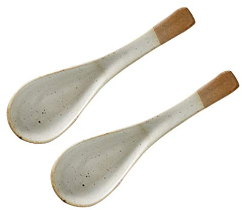 Angoily 2pcs Nonslip Spoons Japanese Style Retro Dessert Spoons for Ramen Soups and Appetizers Smooth Polishing Comfortable Grip Design