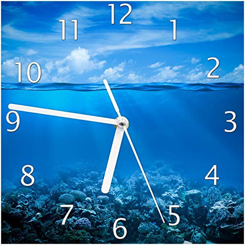 Wallario Design-Wanduhr Unterwasserwelt Meer aus Glas, Motiv-Uhr Größe 20 x 20 cm, weiße Zeiger