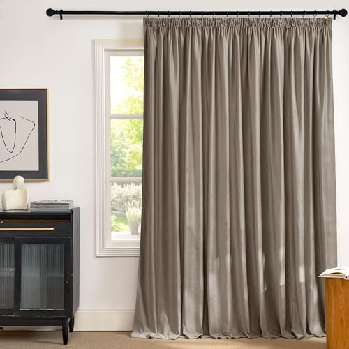 PONY DANCE Samtvorhang Taupe Extra Breite Vorhänge für Schienensystem | 1er Set, H240xB300cm, 300g/m², Gardine Verdunkelnd, Thermovorhang Hitzeschutz, mit Kräuselband, für Schlafzimmer Wohnzimmer