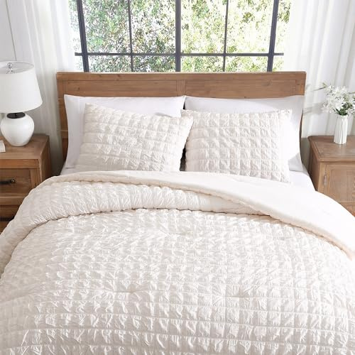 Tahari Home - Comforter Set, Lightweight Bedding with Matching Pillow Shams, Chic Room Decor, Puckered Seersucker Room Decor (Luca Ivory, Full/Queen)