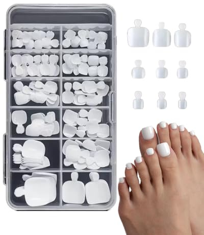 UEAVOID 120 Pezzi Unghie Finte Press-On Piedi Bianche da Donna, Punte Corte Quadrate Autoadesive, Ideali per Pedicure Fai da Te Facile, Look Naturale Perfetto e Lunga Durata(Colla non inclusa)