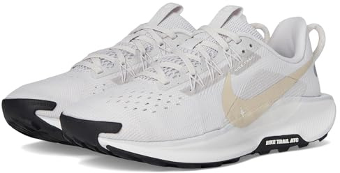 Nike Pegasus Trail 5 VAST Grey/SANDDRIFT-Summit White-Black 45 EU
