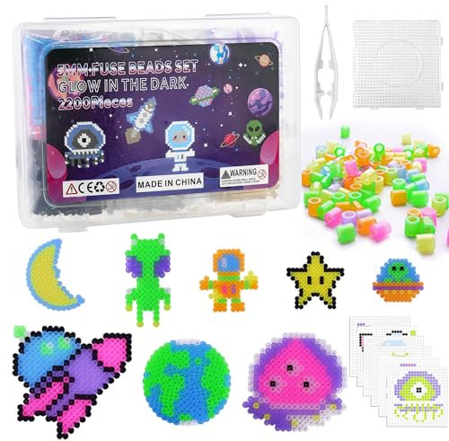 Delsen Perline a Fusione Set, 2200 Perline da Stirare, Perline a Fusione 5mm, 8 Colori Perline da Stirare Kit con Organizzatore, Carta Stiro, Pinzette, Set Gioco Creativo Fai da Te per Bambini