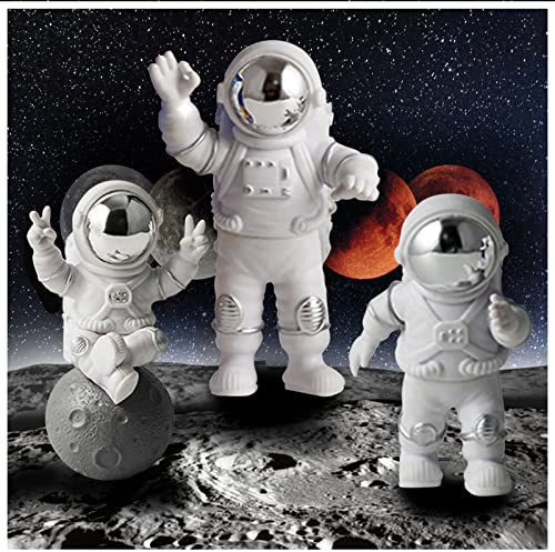 WINUSD Astronaut Figurine, Set of 3 Mirror Astronaut Statue Decor, Resin Spaceman Figure for Cake Topper Desktop Ornament Space-Themed Bedroom Decor and Craft Gift (Silver)