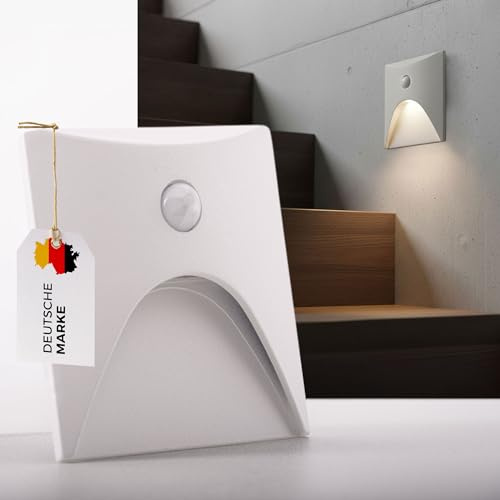 Maxkomfort LED Treppenbeleuchtung 230V weiß mit Bewegungsmelder, 2,5W Wandeinbauleuchte IP65 3000K warmweiß für Stufen, passend für Ø 68 mm Dosen | 6202S