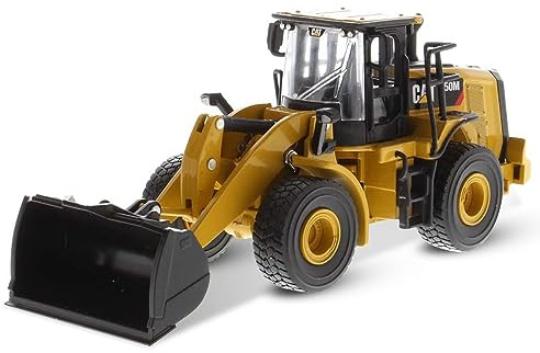 Diecast Masters - Cat 950M Radlader mit Holzgreifgabel, Highline Series, 1:64, ab 8 Jahren, Baustellenfahrzeug für Sammler