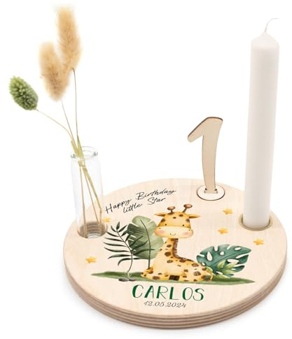 GRAVURZEILE Bedruckter Geburtstagsteller aus Holz - Safaritiere Giraffe - Personalisiert mit Name & Datum - inkl. Kerzenhalter, Glasvase & Zahlen 0-9 - Geschenk für Baby & Kinder zum Geburtstag