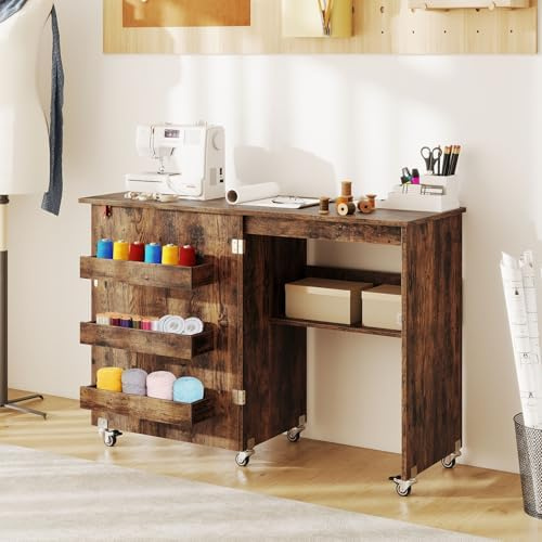 GIANTEX Tavolo da Cucito Pieghevole con Ruote, Mobile per Macchina da Cucire con 4 Ripiani Aperti e Ampio Piano di Lavoro, Ideale per Soggiorno, Camera da Letto e Sala Hobby (Marrone)
