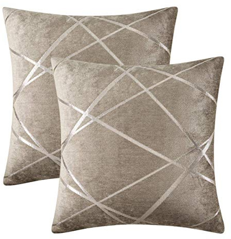 GIGIZAZA Braun Kissenbezug Samt Kissenhülle 50x50cm Deko Kissenbezüge Dekokissen Fall für Sofa Schlafzimmer Wohnzimmer 2er Set