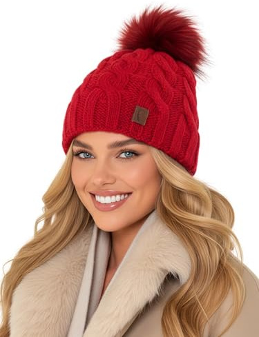 Baesics Bommelmütze Damen Herren - Zopfmuster Wintermütze Kunstfell Bommel | Mit flauschigem Pompon und weichem Fleecefutter, Größe ca. 54-58 cm, Strick aus der EU. Warm für Herbst, Winter und als