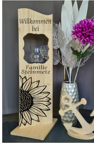 Designbysh Personalisierter Holzaufsteller, Holz Deko Schild Holzschild Eingangsschild mit Windlicht aus Glas, Sonnenblume