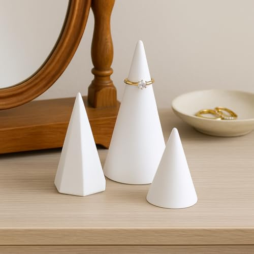 Lolydol Présentoir à bague en plâtre céramique – Support en forme de cône – Minimaliste & élégant – Porte-bijoux pour vitrines, boutiques et décoration (Lot de 3)