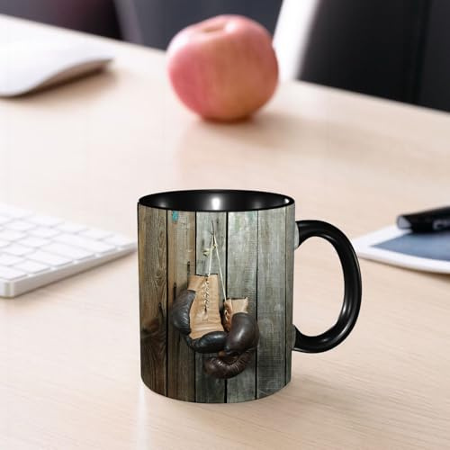 EMCLKS Ceramic Mug,tazas desayuno,taza te,tazas cafe,taza navidad,regalos originales mujer,regalos para parejas,Conjunto vintage de guantes de boxeo antiguos sobre fondo de madera antigua.,330ml