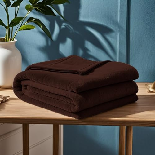 GOUTUI Flanell Decke 80 x 140 cm Cashmere Feeling Wohndecke Warm Falten Beständig/Anti-Verfärben für Sofa Schlafzimmer, Braun