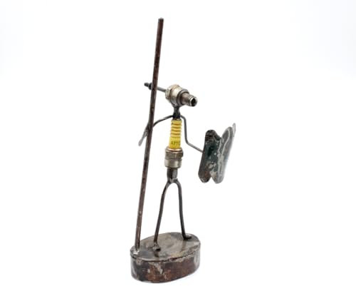 Brillibrum Design Metallfigur Zündkerzen Figur Ritter Handmade Stahlfigur Metallfigur Deko Figur Metallmännchen Eisenfigur Ritter