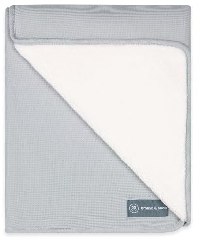 emma & noah Premium Kuscheldecke für Babys, 95x75 cm, Flauschig und Atmungsaktiv, Bio-Baumwolle, Oeko-TEX Standard 100, Als Babygeschenk oder als Kinderwagendecke (Essential Grau)