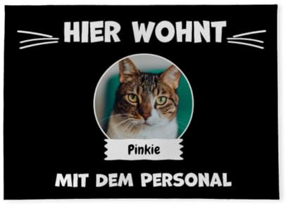 Spruch-Fußmatte Hier wohnt... - personalisiert mit Foto und Name - Geschenkidee für Katzenhalter, Haustierbesitzer - Türvorleger mit Bild Bedruckt 1 Katze mit Personal 70 x 50 cm
