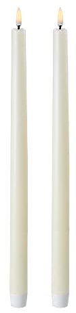 Piffany Copenhagen Uyuni Lighting Taper 2er Set LED Stabkerzen 2,3 x 35 cm Echtwachs Ivory - 6 Stunden Timerfunktion - Keine Brandgefahr, Keine Rußbildung und kein Geruch