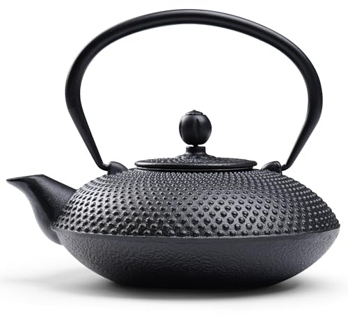 Traditionelle Japanische Gusseisen Teekanne, Schwarz, 800ml | Schweres Design, strukturiertes Muster, asiatischer Stil mit emaillierter Innenseite und Teesieb aus Edelstahl