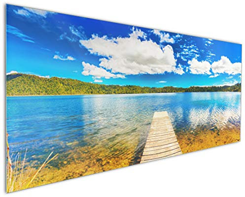 Wallario Küchenrückwand aus Glas 125 x 50 cm, Motiv: Klarer See mit Steg - Blauer Himmel | Spritzschutz abwischbar & pflegeleicht