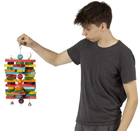 HappyBird | Holzspielzeug für Papageien | Woodpile XL | Holzspielzeug zum knabbern und Spielen mit Glöckchen ca. 21 x 44 cm