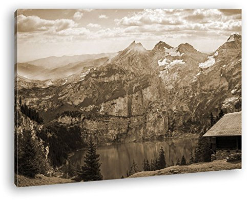 deyoli Holzhaus mit aussicht auf einen Atemberaubenden Berg Format: 100x70 Effekt: Sepia als Leinwandbild, Motiv auf Echtholzrahmen, Hochwertiger Digitaldruck mit Rahmen
