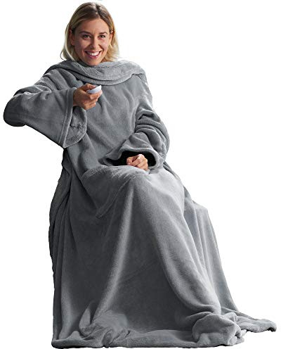 CelinaTex TV-Decke mit Ärmeln und Fußtasche Flauschige Kuscheldecke 150 x 180 cm Silber grau Mikrofaser Fleece Soft Oeko-TEX