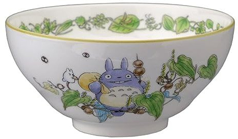 Totoro Sitting on Leaves Noritake X Studio Ghibli Neighbor Totoro　Japanese rice bowl (Japan Import))