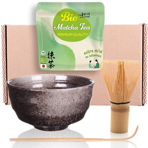 Goodwei Matcha Kit Thé Matcha BIO Japonais avec Fouet Bambou, Bol Artisanal en Céramique | Coffret cadeau (Goma)