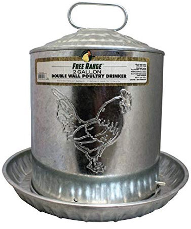 Harris Farms Manna Pro Hühnertränke | für 2 Gallonen Hühnerwasser | hängende Bewässerung für Hühnerstall doppelwandiger Geflügeltränke aus verzinktem Stahl, silberfarben