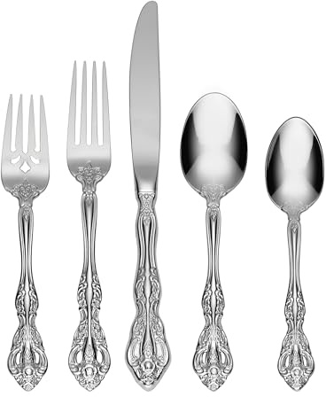 Oneida Michelangelo 45 Piece Flatware Set, Service for 8 by Oneida