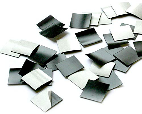Magstick 100 Stück Magnet-Plättchen je 2 x 2 cm selbstklebend - mag001 | selbstklebende Vorderseite magnetische Rückseite, für Foto Postkarte Poster Notizen, diy Kühlschrank-Magnet, Größe 2 x 2 cm