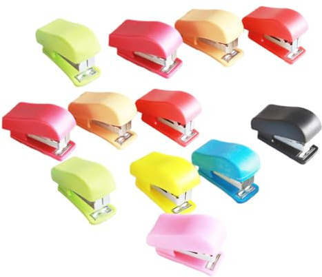 CIYODO Mini Grapadora de Escritorio Manual, Pequeña y Portátil, 24 Unidades con Grapas, Color Aleatorio, Adecuado para Oficina, Hogar y Escuela, Ligera y Fácil de Usar